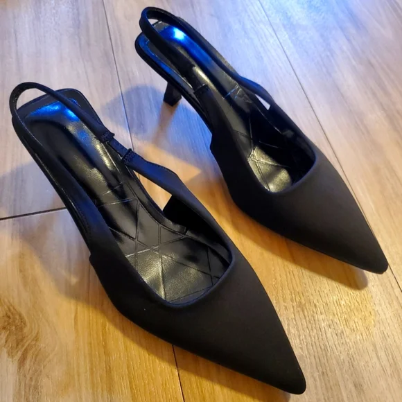 New Black slingback leather pointed toe heel womens size 7.5 - Picture 2 of 6